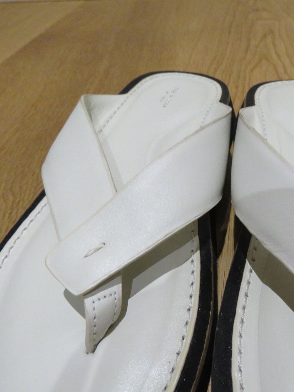 RAG & BONE Parker Thong Sandal Shoe Antique White US 6.5 Minimalist Quiet Luxury - Picture 5 of 11